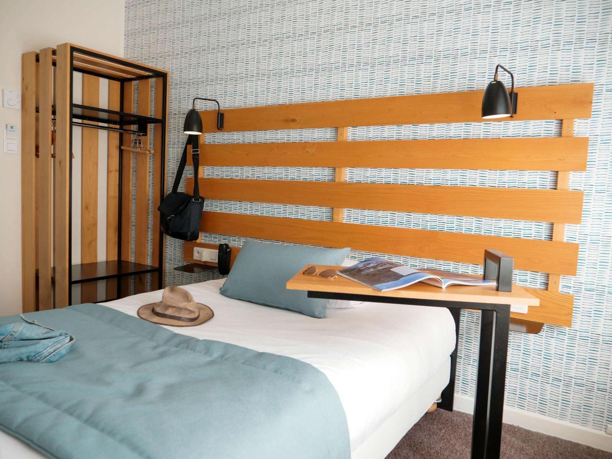Готель Ibis Styles Calais Centre Екстер'єр фото